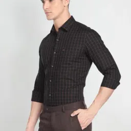 Arrow Black Cotton Slim Fit Checks Shirt image 3