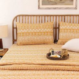 House This Kullu Patti Yellow Cotton 144 TC King Bedsheet with 2 Pillow Covers & 2 Pillow Fillers-picture-31