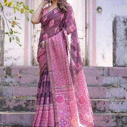 SHREEMALL Ethnic Motifs Printed Zari Tissue Saree image 2