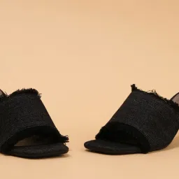 Eridani Women's Ruth Black Casual Sandals image 4