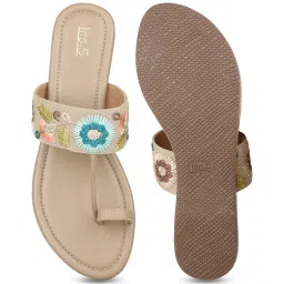 Inc.5 Women's Beige Toe Ring Sandals image 4