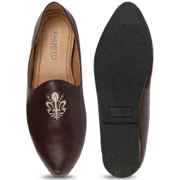 Fausto Men's Brown Casual Juttis image 4