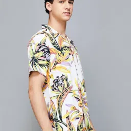 Fame Forever by Lifestyle White Regular Fit Printed Shirts image 4