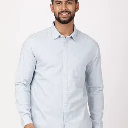 Indian Terrain Men Classic Fit Solid Spread Collar Pure Cotton Casual Shirt-picture-17