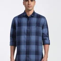 Peter England Blue Cotton Slim Fit Checks Shirt-picture-13