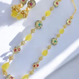 Knigght Angel Jewels Gold-Plated Kundan-Studded & Beaded Jewellery Set-picture-34