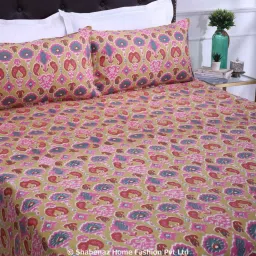 Shahenaz Green & Red 120 TC Cotton Mahi Double Bedsheet with 2 Pillow Covers image 4