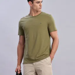 TOMMY HILFIGER Olive Solid T-Shirt image 4