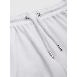 Bene Kleed White Cotton Shorts image 5