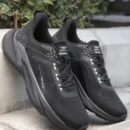 Red Tape Men's Black Running Shoes-image-31