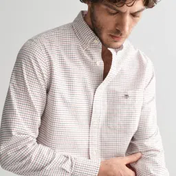 GANT Red Regular Fit Checks Shirt image 4