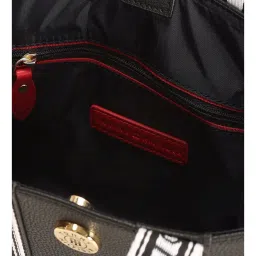 Tommy Hilfiger Black Medium Cross Body Bag image 4