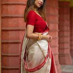 ZILVIRA Woven Design Zari Art Silk Handloom Saree image 5