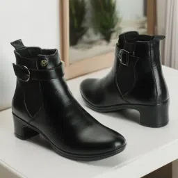 Elle Women's Black Chelsea Boots-picture-34
