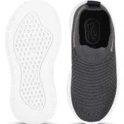 KATS Mesh Detailed Slip On Shoes - Grey image 4