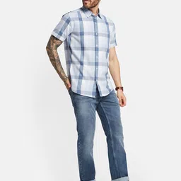 METTLE Men Opaque Checked Casual Shirt image 3