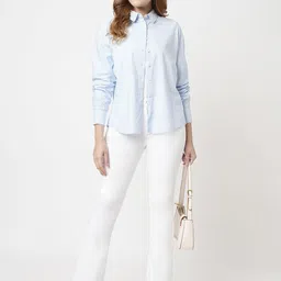 Kraus Jeans Women Flared High-Rise Stretchable Jeans image 4