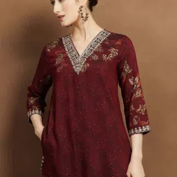 Melange By Lifestyle Maroon Regular Fit Floral Print Kurta image 4