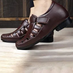 Jompers GLOBAL RICH Men Brown Sandals image 5