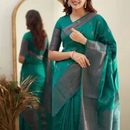 Anjaneya Sarees Green Silk Woven Saree With Unstitched Blouse image 3