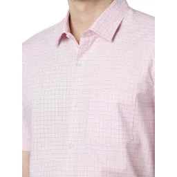 Peter England Pink Regular Fit Checks Shirt image 4