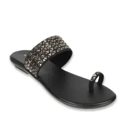 Walkway Women's Black Toe Ring Sandals image 2