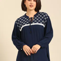 De Moza Embroidered Tie-Up Neck Top-picture-21