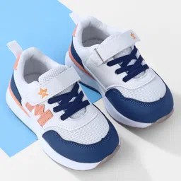 Cute Walk by Babyhug Velcro Closure Sneaker With Lace Detailing - White-picture-10