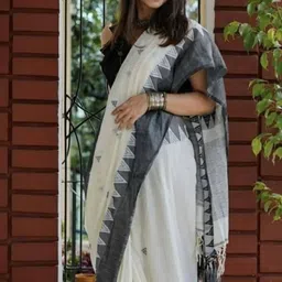 AMRUTKALA SAREES Woven Design Silk Blend Designer Banarasi Saree image 5