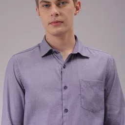 the indian garage co. x luxe Luxe by TIGC Men Cutaway Collar Solid Slim Fit Formal Shirt-picture-34
