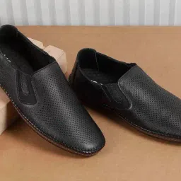 Mochi Men's Black Casual Loafers-picture-30