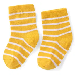 Cute Walk by Babyhug Ankle Length Antibacterial Knitted Striped & Lion Design Socks Pack Of 3 - Green & Yellow image 4