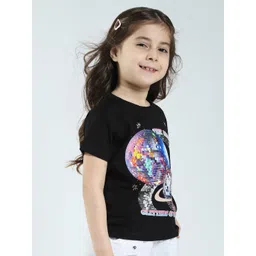 Monte Carlo Girl Graphic Print Round Neck Top image 5