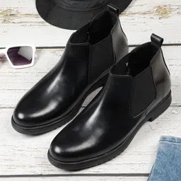 Teakwood Leathers Men Block-Heeled Chelsea Boots-picture-19