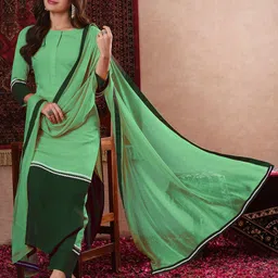 DIVASTRI Women Colourblocked Regular Kurta with Trousers & With Dupatta image 3