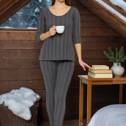 TRENDY RABBIT Women Round Neck Striped Thermal Set-image-65