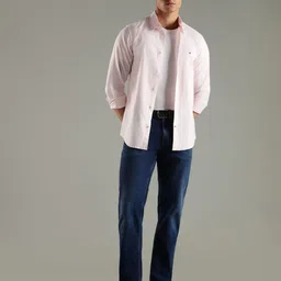 Tommy Hilfiger Men Solid Spread Collar Casual Shirt image 3