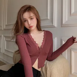 StyleCast x Revolte silid long sleeves Crop Top image 2