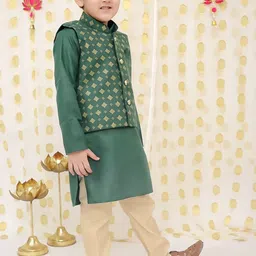 BownBee Boys Regular Pure Cotton Kurta with Pyjamas image 4