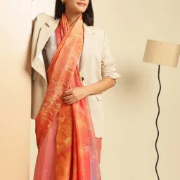 navyasa by liva Pink Printed Saree With Unstitched Blouse image 5