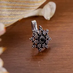 Teejh Ethnic Gauri Black Stone Floral Nose pin for Women-image-78