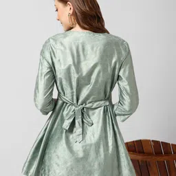 House Of Zelena Woven Design Round Neck Cinched Waist Regular Maternity Top image 2