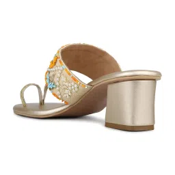 Inc.5 Women's Gold Toe Ring Sandals image 5