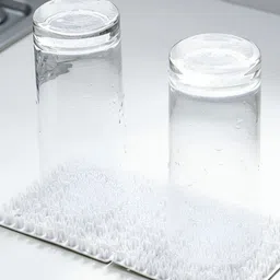 TASKHOUSE White 2 Pieces Bath Accessories Set image 2