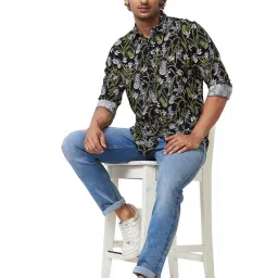 Spykar Black Cotton Regular Fit Printed Shirt image 5