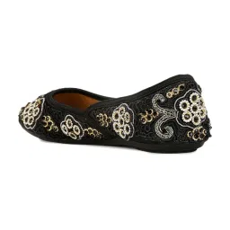 Bata Women's QUINN E 23 Black Flat Ballets image 5