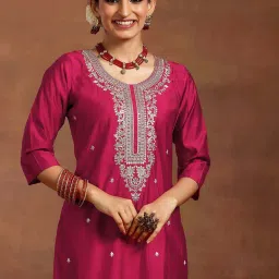gerua by libas Libas Rani Pink Embroidered Kurta and Trousers with Dupatta image 5