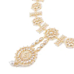 Zaveri Pearls Gold Tone Bridal Kundan Push Back Mathapatti Style Maangtikka-ZPFK12911 image 5