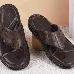 Mochi Men's Brown Thong Sandals image 1