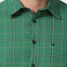 Basics Green Cotton Slim Fit Checks Shirt image 5